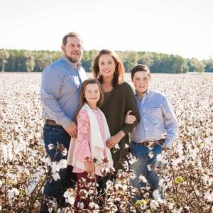 Meet your Posher, Tegan thomas